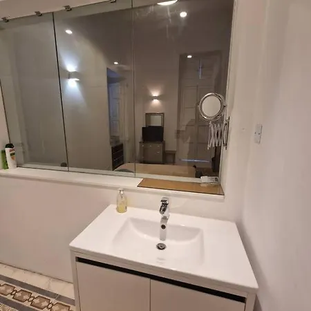 No 60, 2Nd Floor, Centrally Located, Fully Equipped Studio Apt Il-Furjana Exterior photo