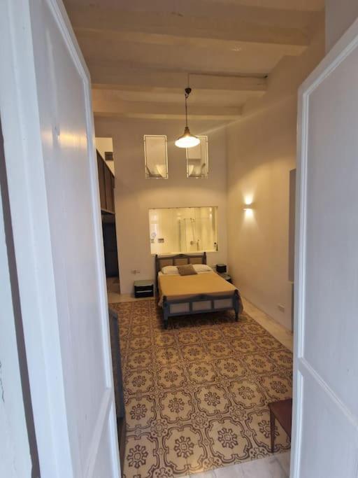 Apartment No 60, 2nd Floor, Centrally Located, Fully Equipped
